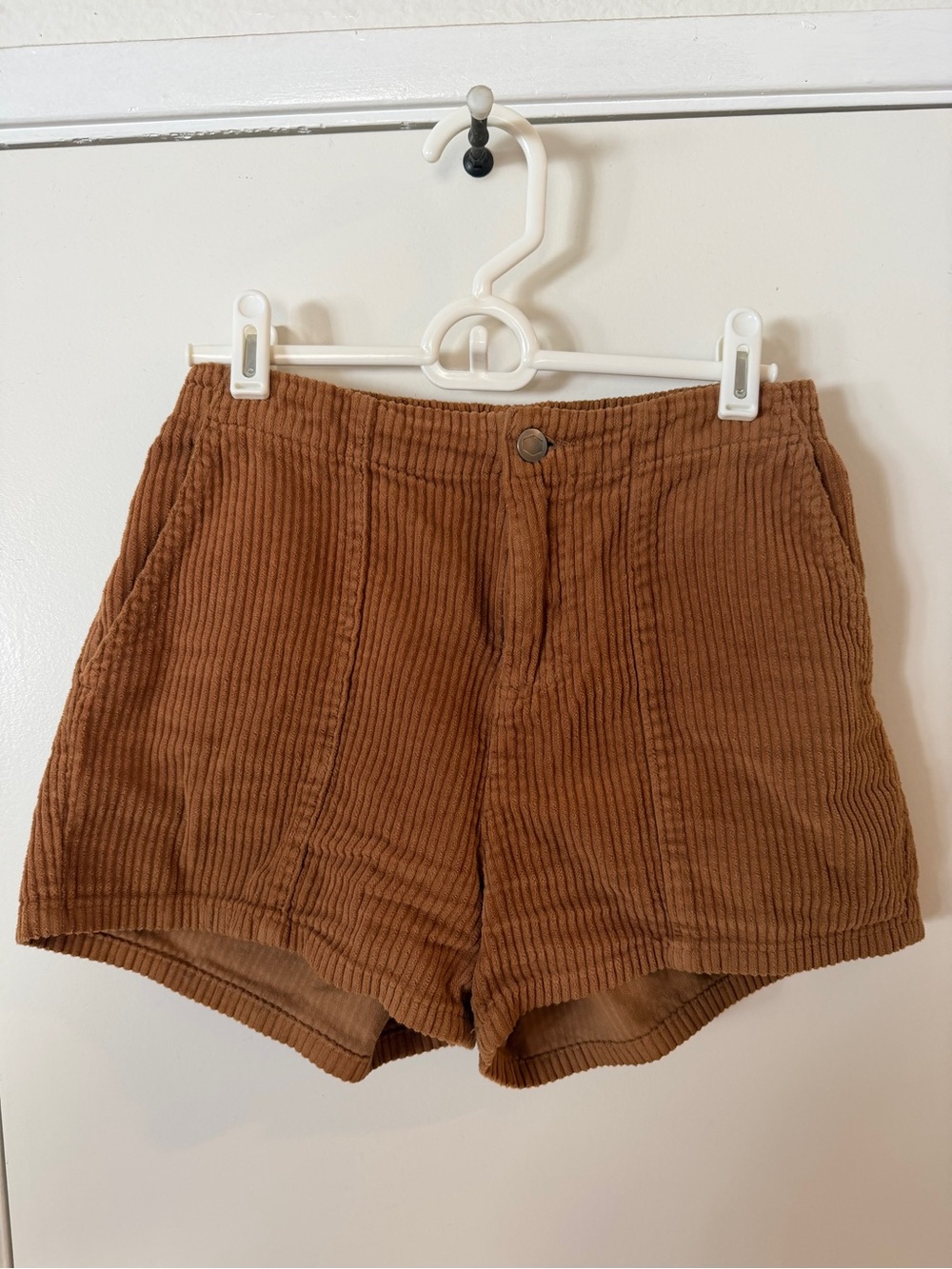 RVCA High-Waist Corduroy Shorts in Brown